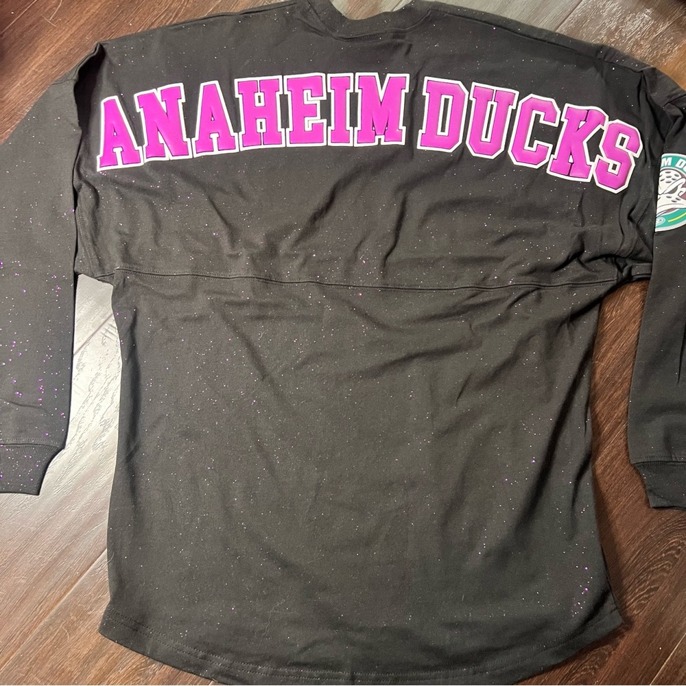 Anaheim Ducks Spirit Jersey Sparkle Crew Neck Shirt Women Size Small